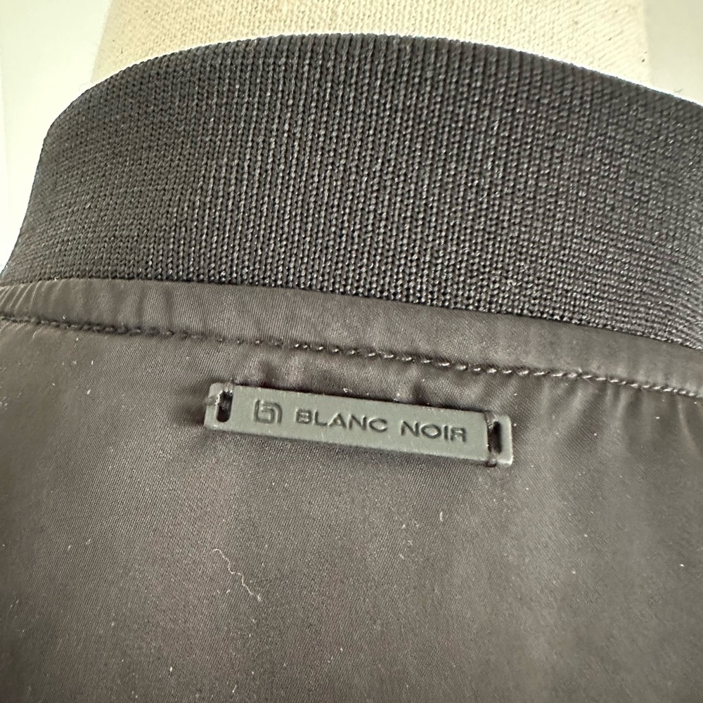 $179 - Blanc Noir Reversible bomber jacket- black/ navy - Small - Picture 5 of 8